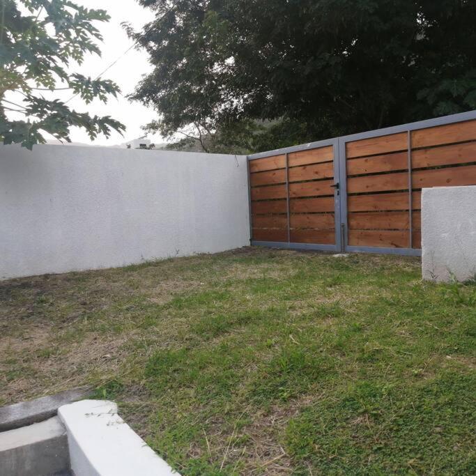 Lnd Apartments - Le Morne - One Bedroom La Gaulette Exterior photo